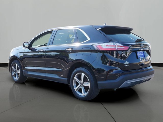 Certified 2023 Ford Edge SEL w/ Convenience Package AWD/4WD image 2