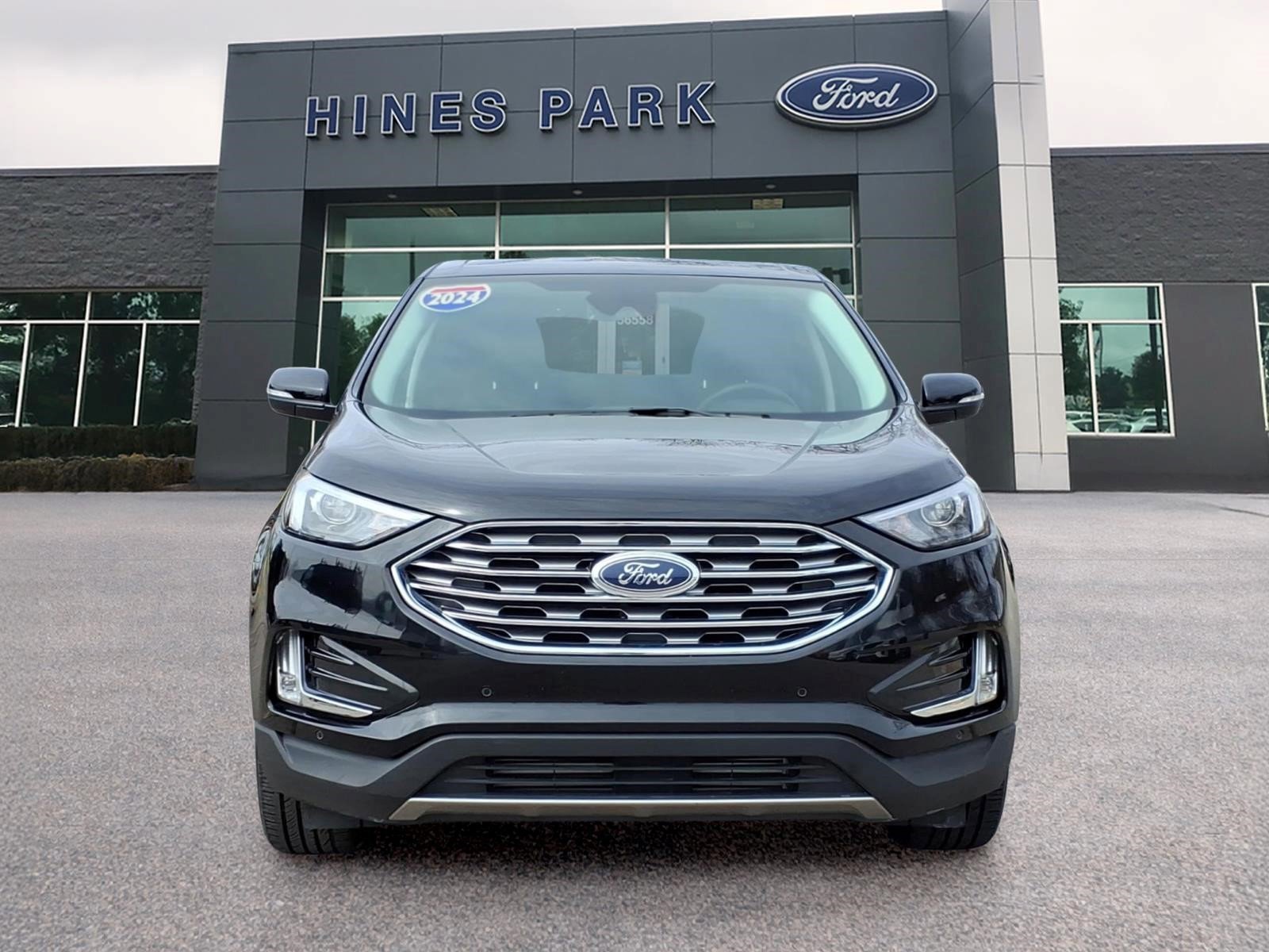 Certified 2024 Ford Edge Titanium image 8