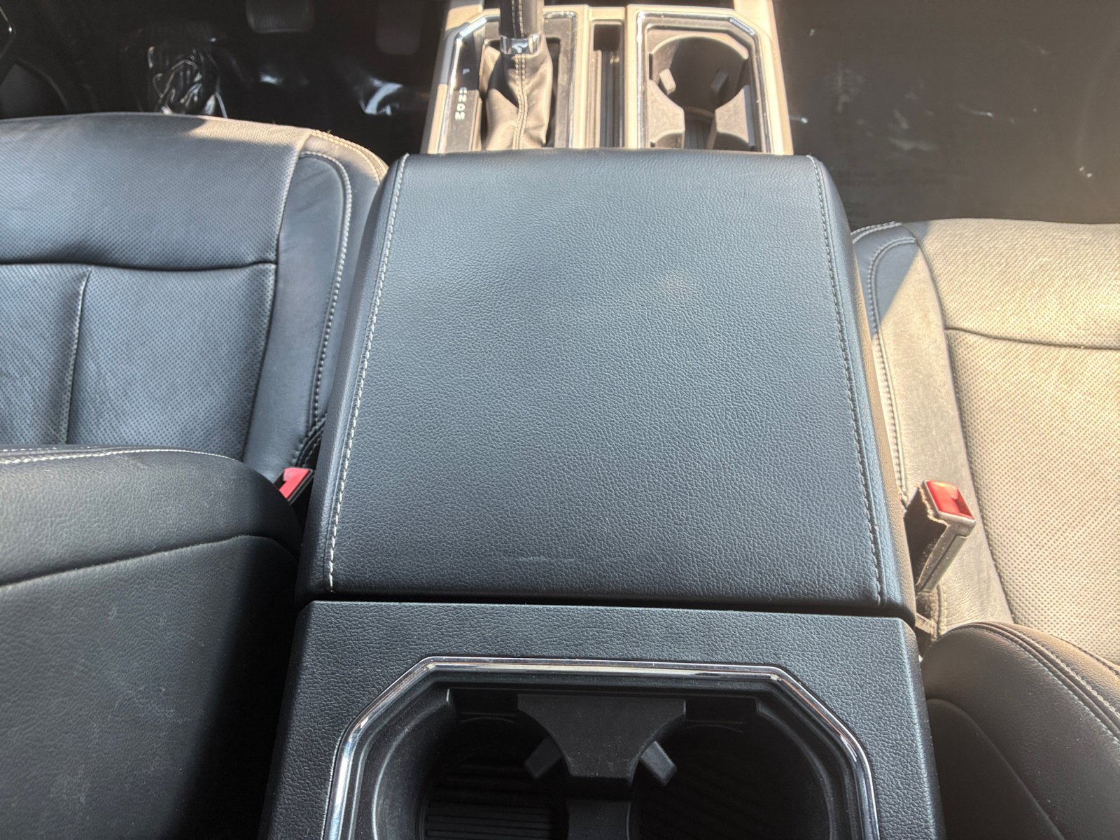 Certified 2018 Ford F150 Lariat w/ Equipment Group 502A Luxury AWD/4WD image 15