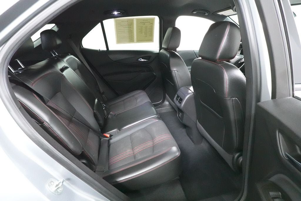 Used 2023 Chevrolet Equinox RS AWD/4WD image 28