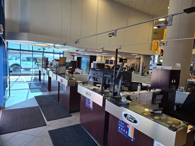 Used 2022 RAM 2500 Tradesman w/ Chrome Appearance Group image 19