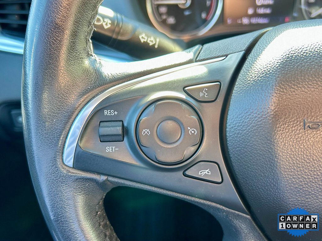 Used 2021 Buick Enclave Essence w/ Sport Touring Edition image 30