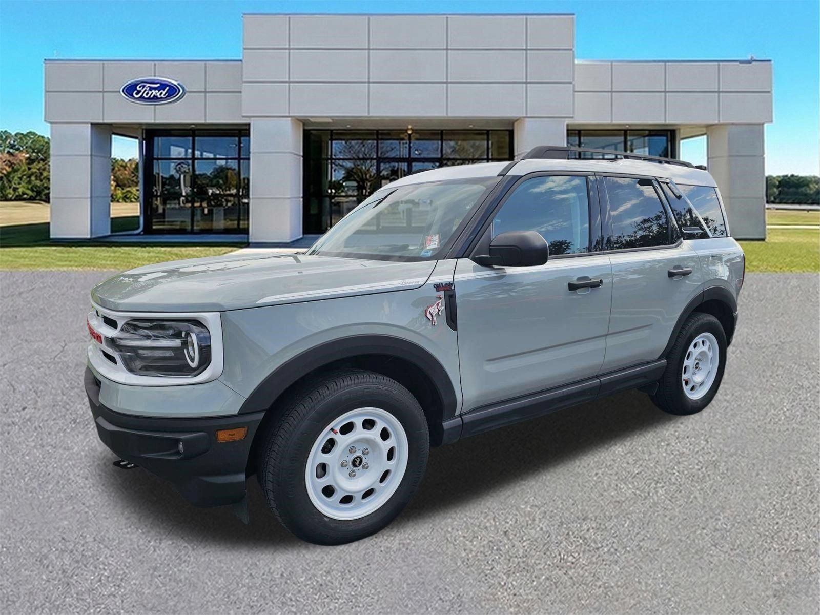 Certified 2024 Ford Bronco Sport Heritage w/ Heritage Convenience Package AWD/4WD image 8