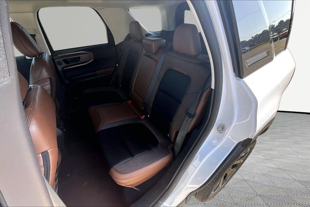 Certified 2025 Ford Bronco Sport Outer Banks w/ Outer Banks Tech Package+ AWD/4WD image 26