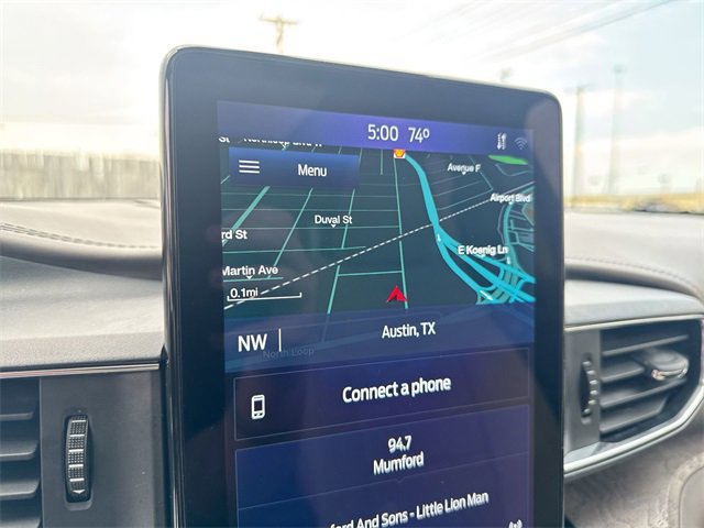 Certified 2021 Ford Explorer Platinum w/ Equipment Group 601A image 25