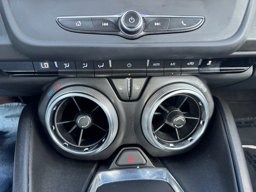 Used 2022 Chevrolet Camaro LT w/ RS Package image 22