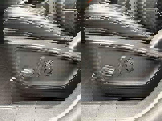 Certified 2024 Ford Escape Platinum image 17