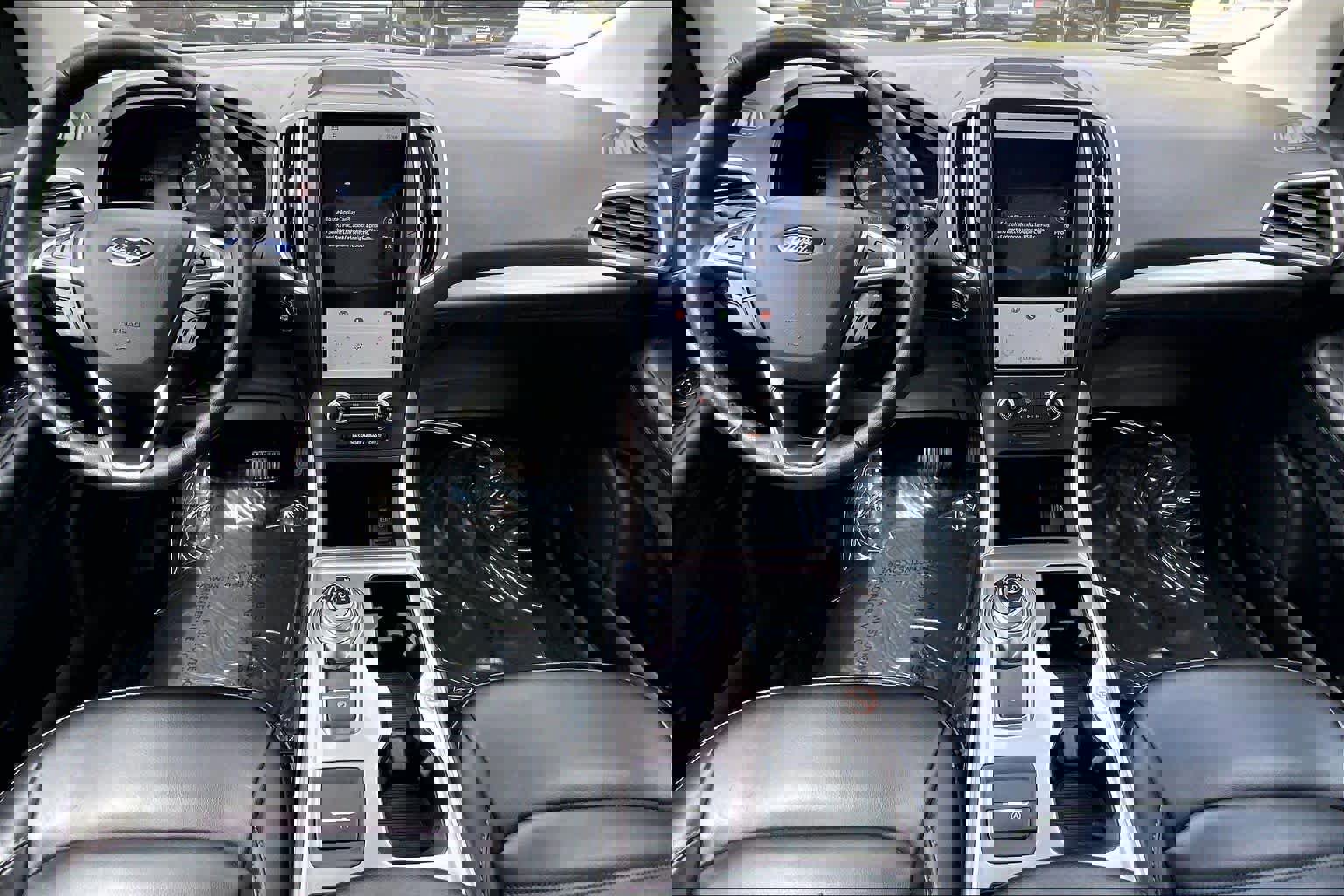 Certified 2024 Ford Edge SEL image 15