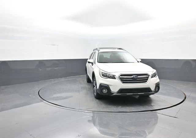Used 2018 Subaru Outback 2.5i Premium image 2