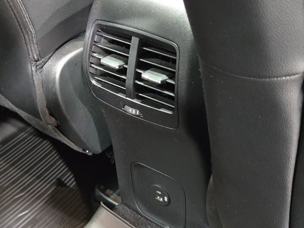 Certified 2022 Ford Escape SEL w/ Technology Package image 10