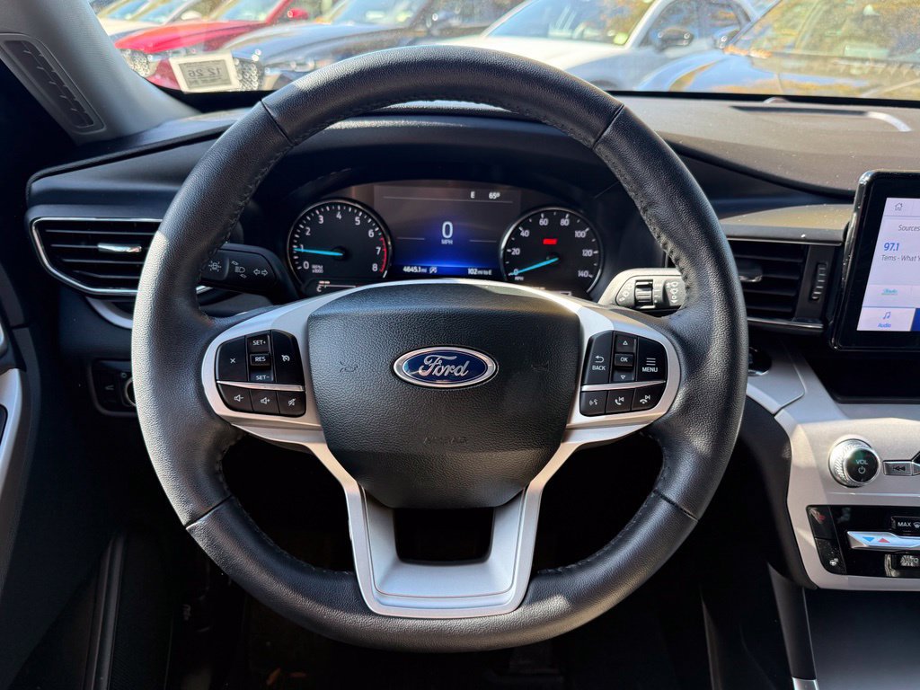 Certified 2023 Ford Explorer XLT w/ Equipment Group 202A AWD/4WD image 12