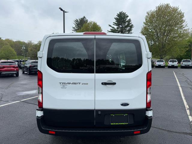 Certified 2025 Ford Transit 250 Low Roof w/ Exterior Upgrade Package RWD image 4