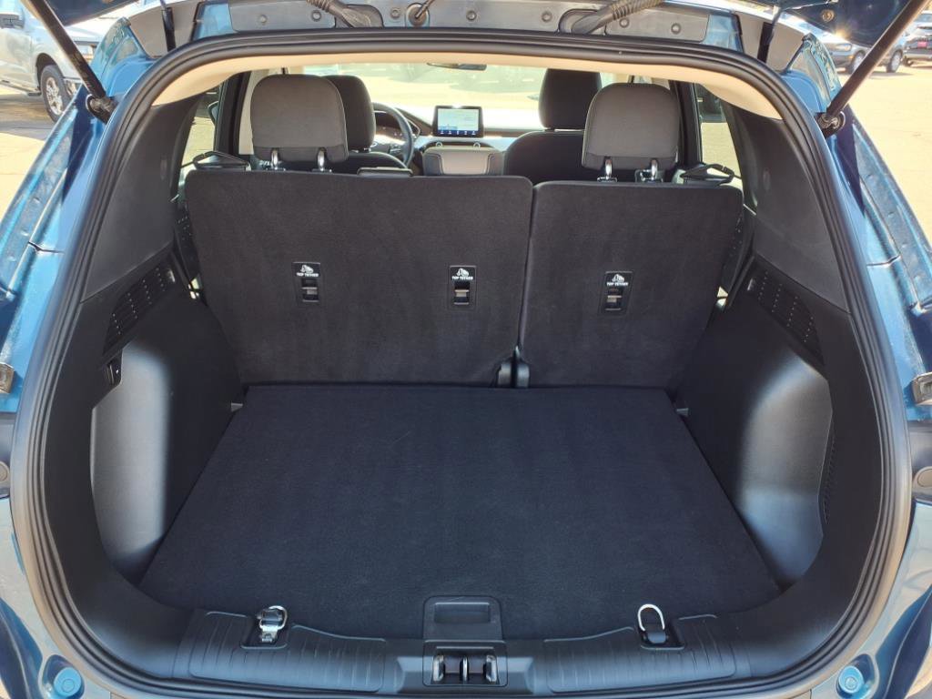 Certified 2020 Ford Escape SE image 20