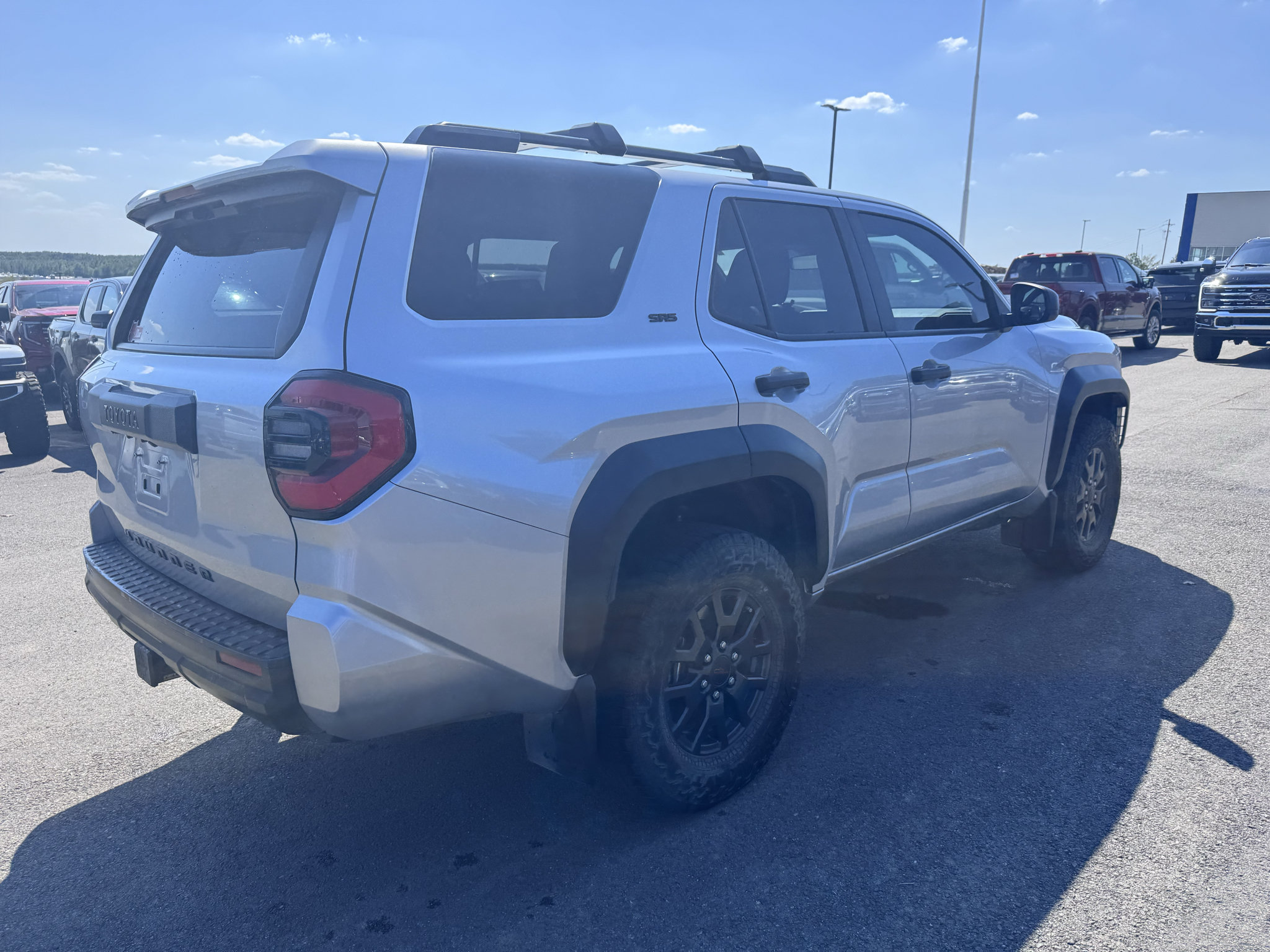Used 2025 Toyota 4Runner SR5 AWD/4WD image 6