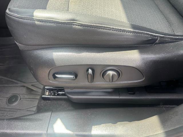 Used 2021 Buick Encore GX Select w/ Advanced Technology Package image 12