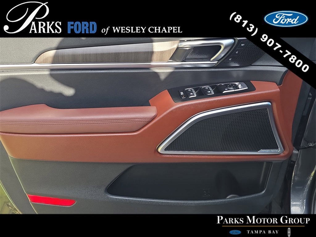 Used 2023 Kia Telluride SX Prestige image 18