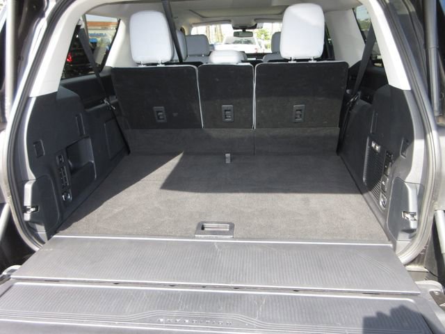 Certified 2025 Ford Expedition Max Platinum image 24