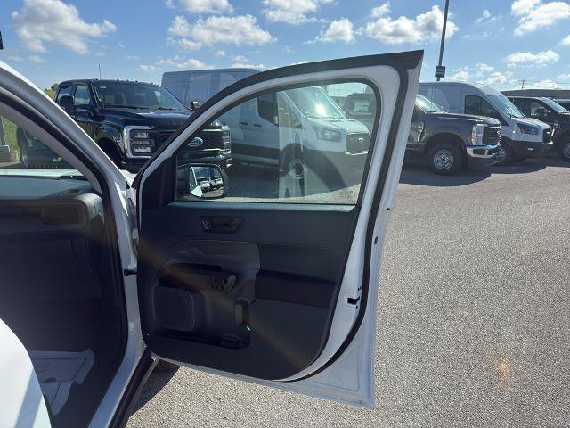 Certified 2025 Ford Maverick XL FWD image 18