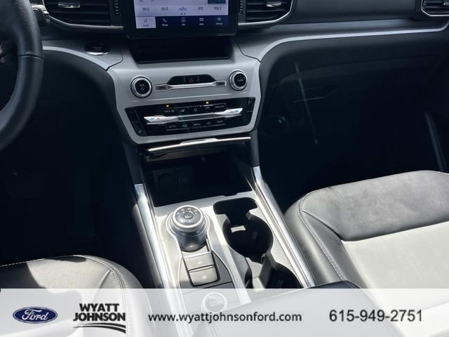 Certified 2023 Ford Explorer XLT w/ Equipment Group 202A AWD/4WD image 17