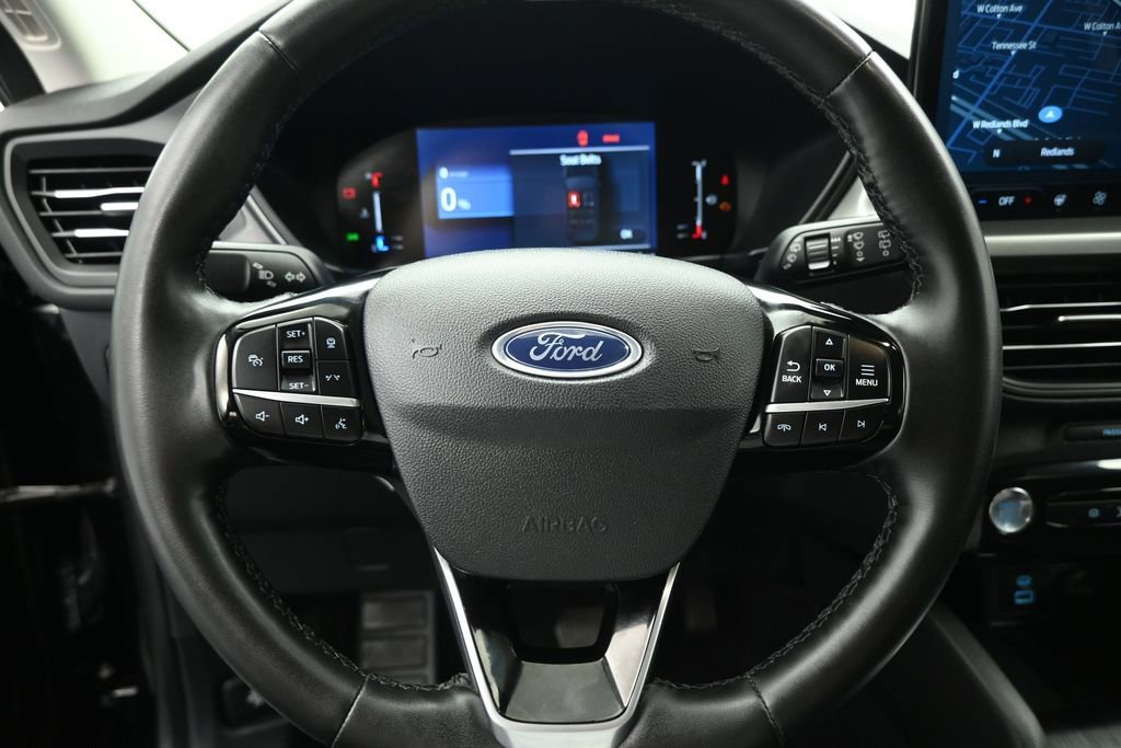 Certified 2023 Ford Escape SE FWD image 11