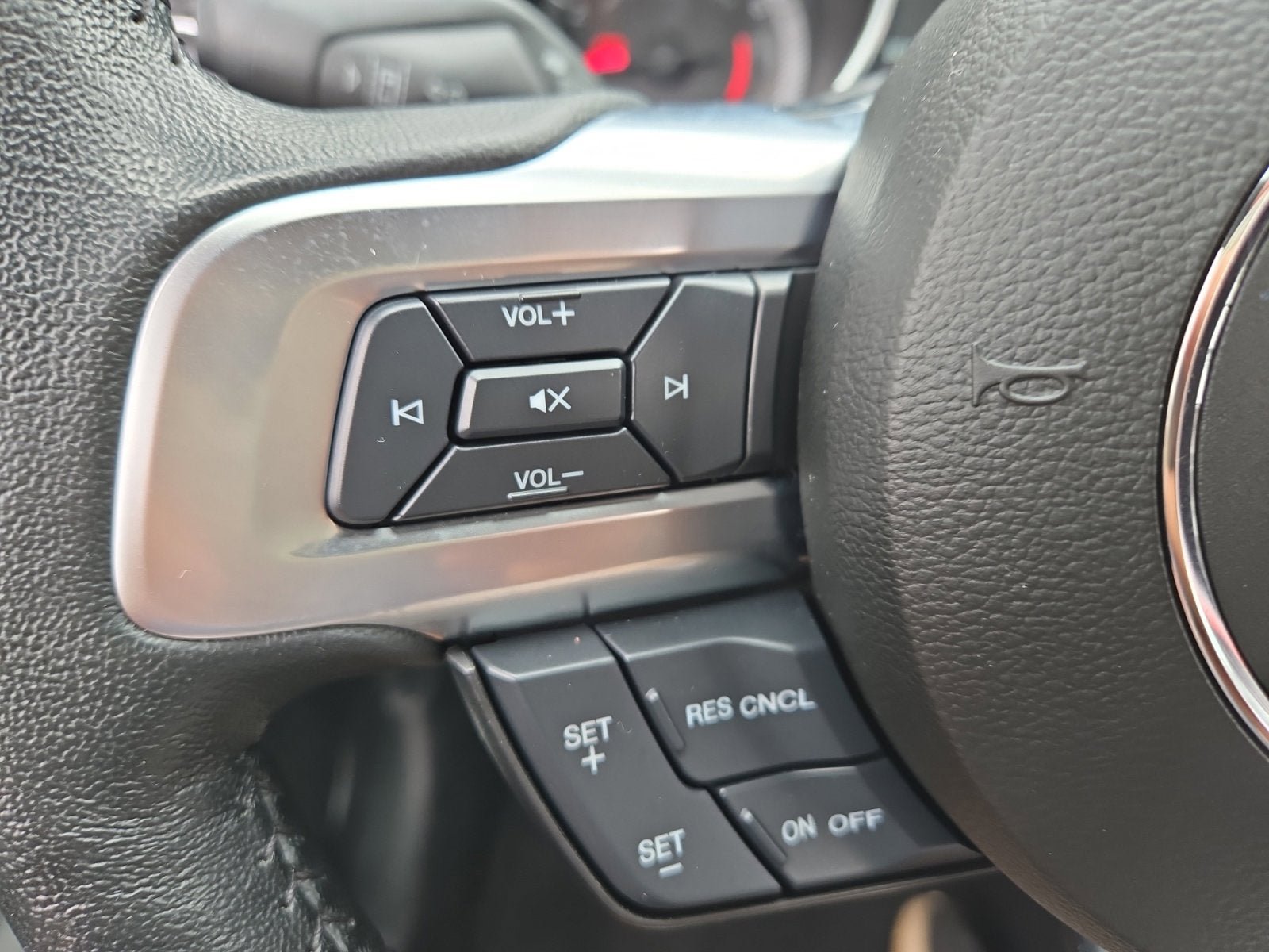 Certified 2023 Ford Mustang Coupe RWD image 13