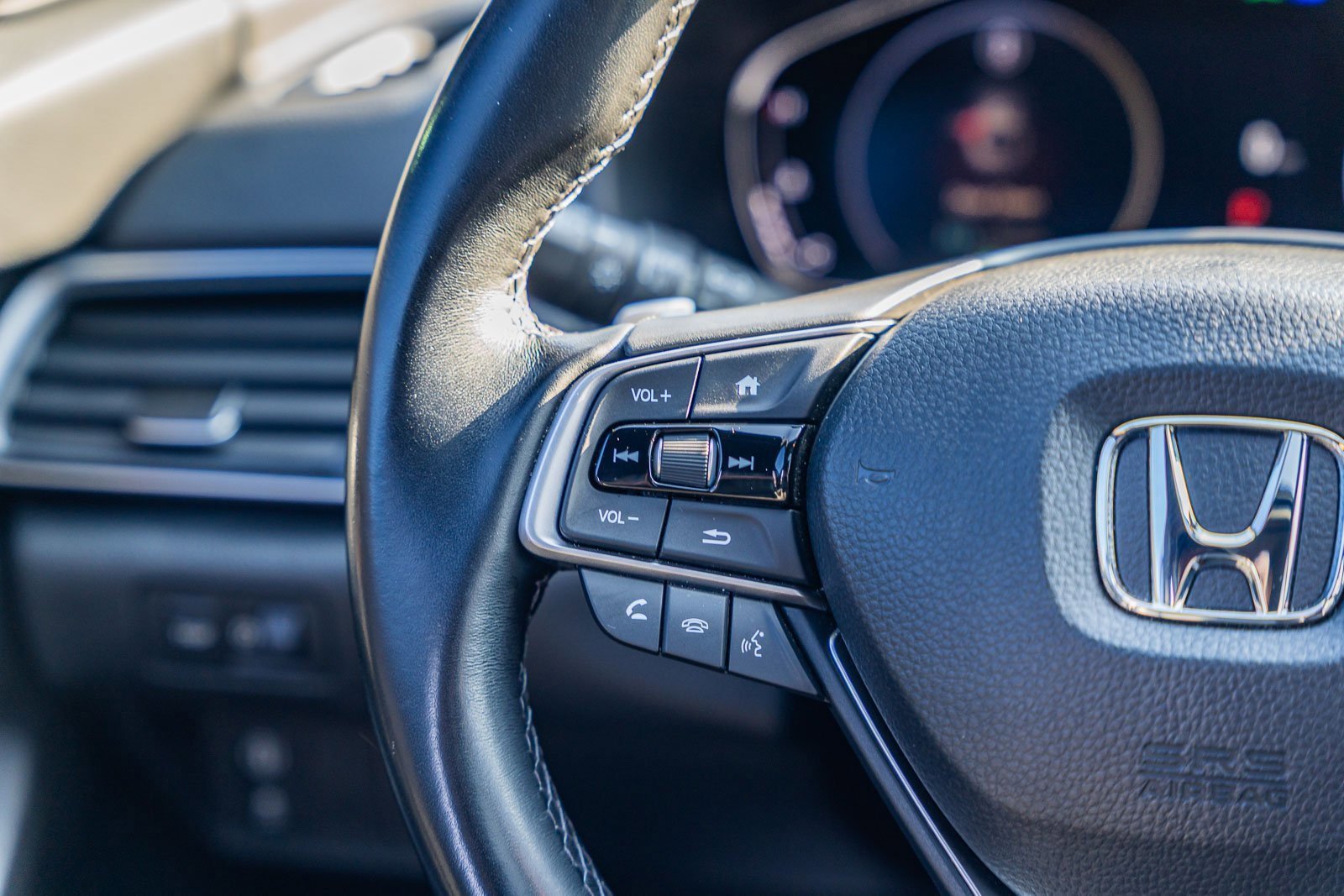 Used 2022 Honda Accord Sport image 26