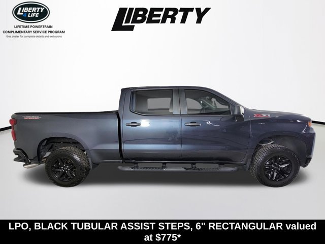Used 2021 Chevrolet Silverado 1500 Custom Trail Boss w/ LPO, Dark Essentials Package AWD/4WD image 2