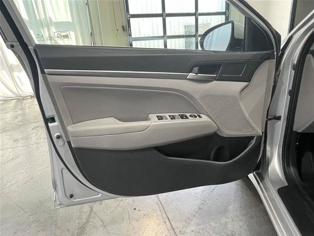 Used 2019 Hyundai Elantra SEL FWD image 17