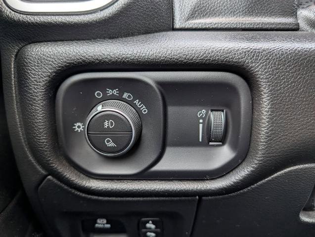 Used 2023 RAM 1500 Big Horn AWD/4WD image 25