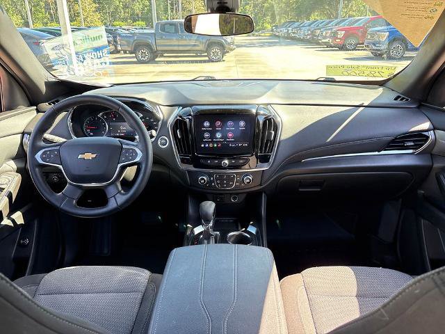 Used 2023 Chevrolet Traverse LT image 11