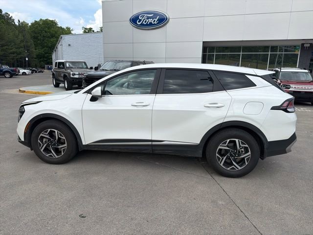 Used 2024 Kia Sportage LX FWD image 8