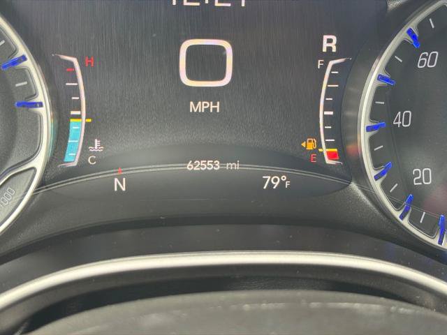 Used 2024 Chrysler Pacifica Touring-L FWD image 24