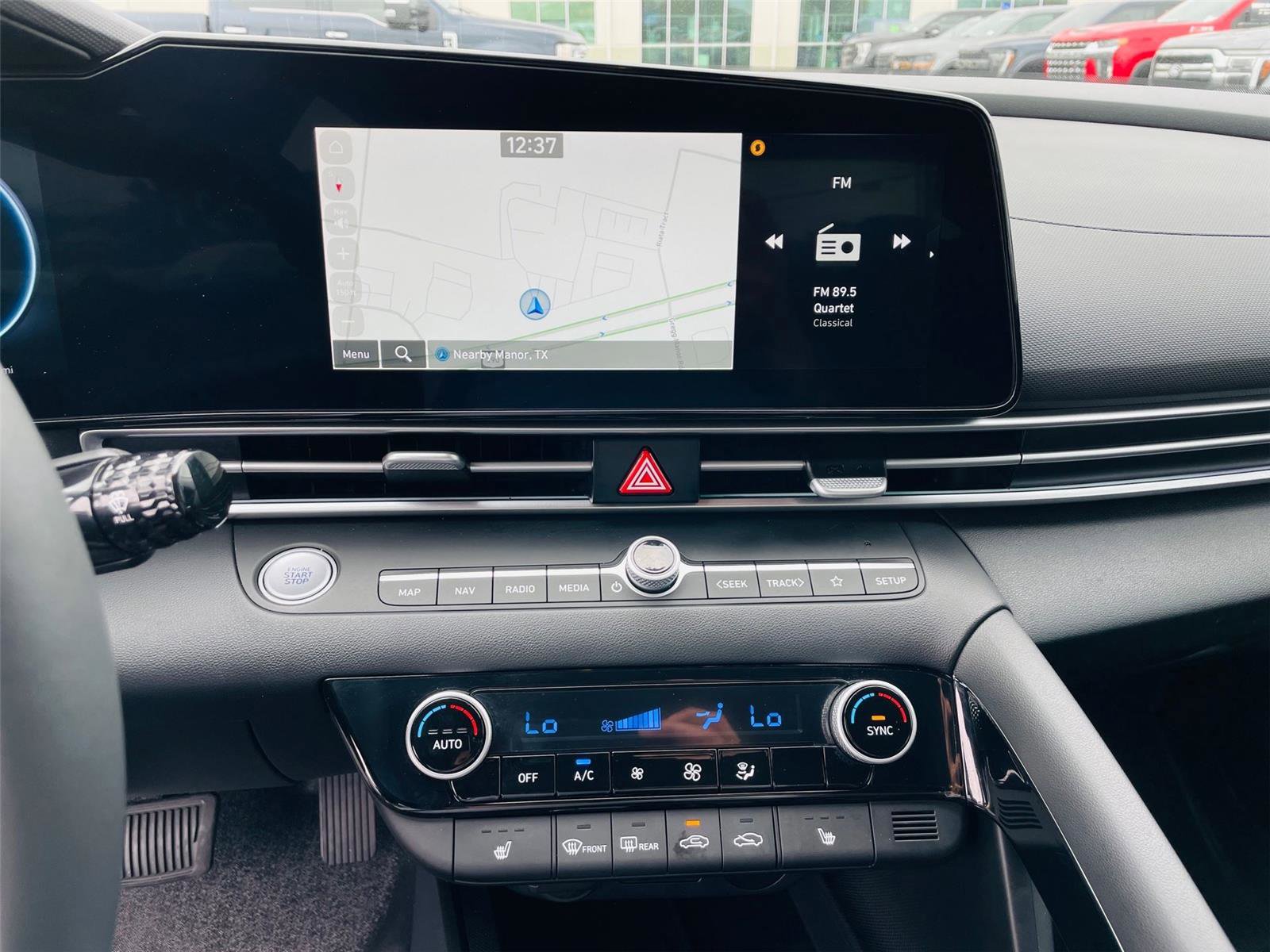 Used 2025 Hyundai Elantra Limited FWD image 52