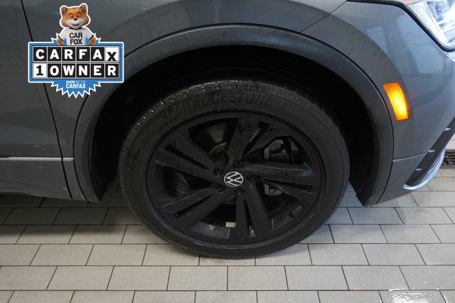 Used 2023 Volkswagen Tiguan SE R-Line image 14