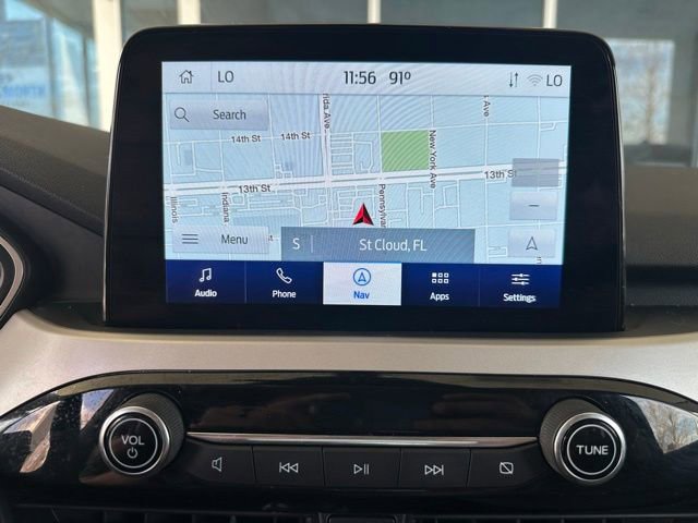 Certified 2022 Ford Escape SE w/ SE Sport Appearance Package image 16