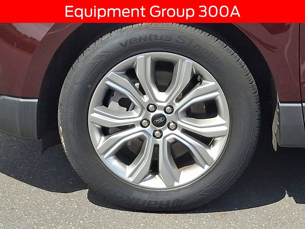 Certified 2023 Ford Edge Titanium AWD/4WD image 8