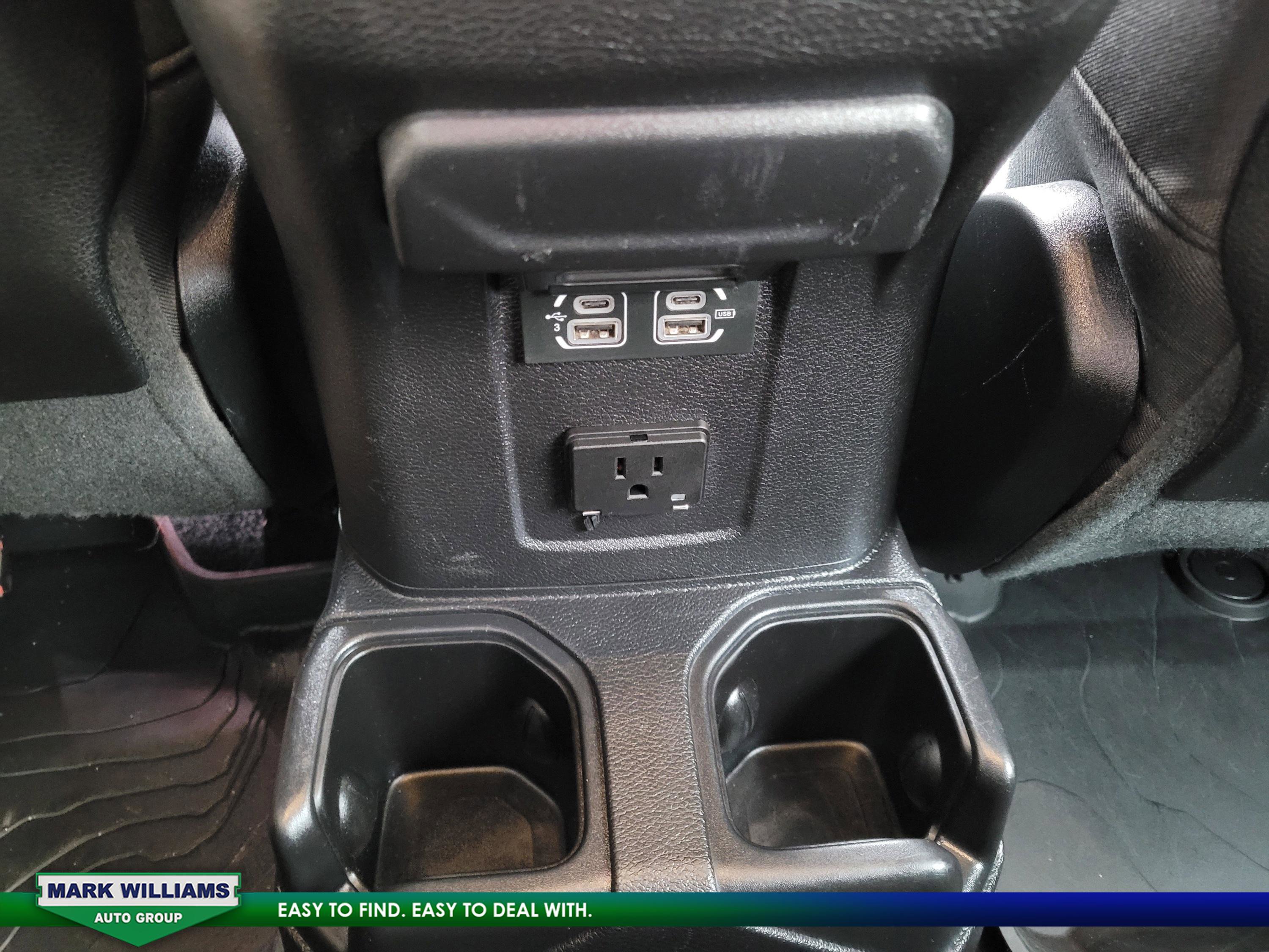 Used 2020 Jeep Wrangler Rubicon image 16