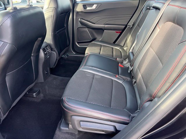 Certified 2025 Ford Escape ST-Line w/ Tech Pack #1 AWD/4WD image 21