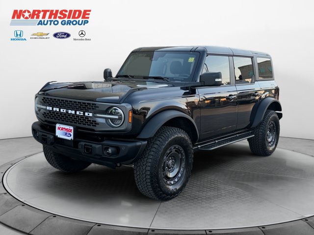 Certified 2025 Ford Bronco Badlands AWD/4WD image 3