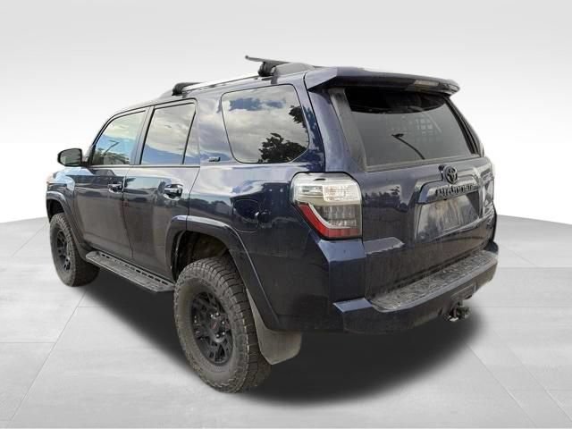 Used 2020 Toyota 4Runner 4WD image 7