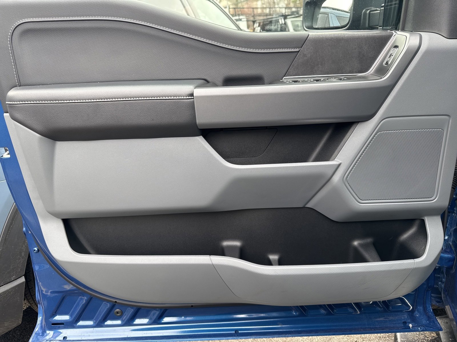 Certified 2024 Ford F150 XLT w/ Equipment Group 302A MID image 27