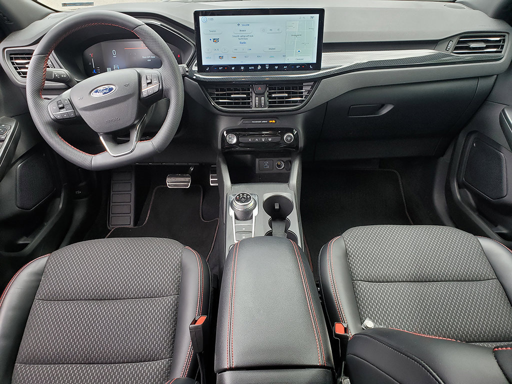 Certified 2023 Ford Escape ST-Line w/ Tech Pack #1 FWD image 8
