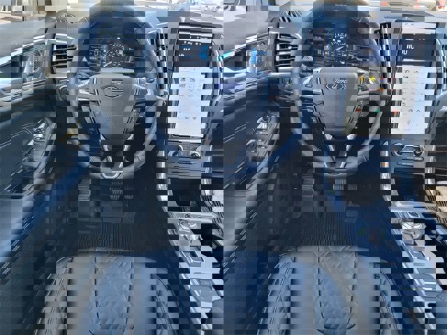 Certified 2023 Ford Edge Titanium image 31