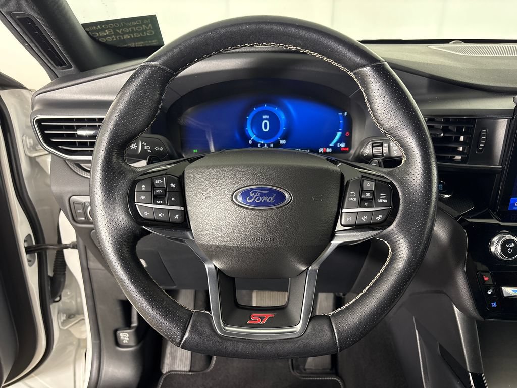 Certified 2022 Ford Explorer ST w/ Equipment Group 401A AWD/4WD image 17