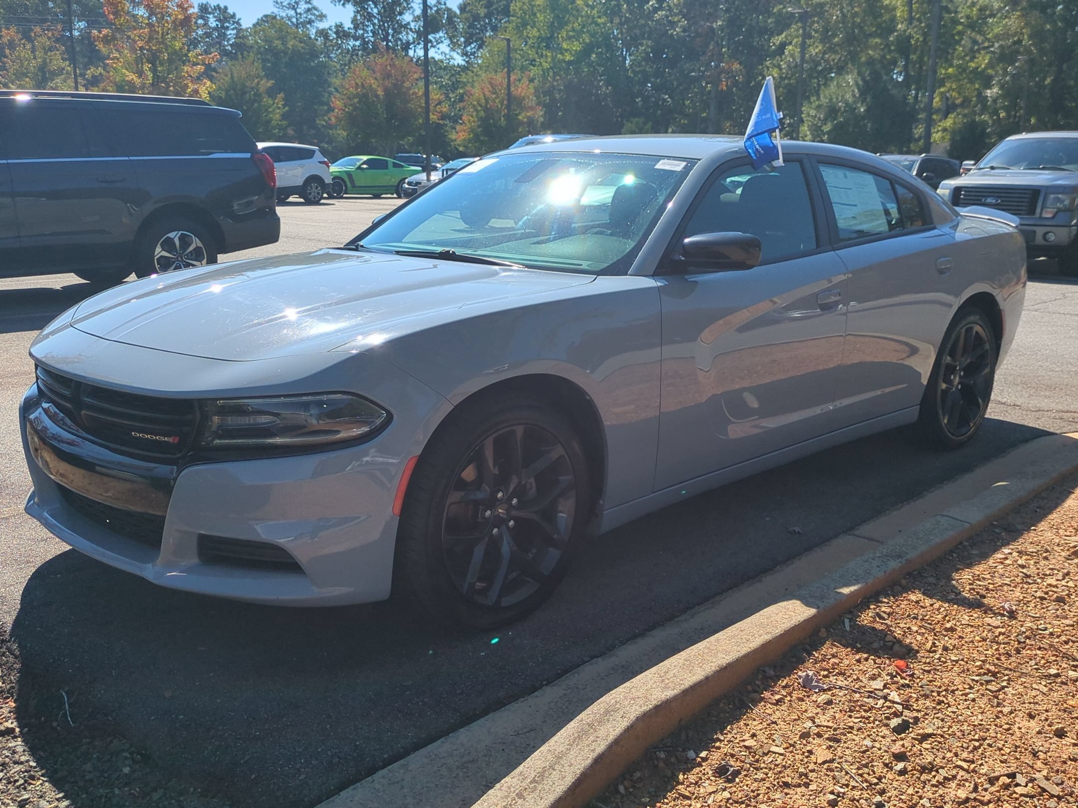 Used 2021 Dodge Charger SXT w/ Blacktop Package RWD image 6