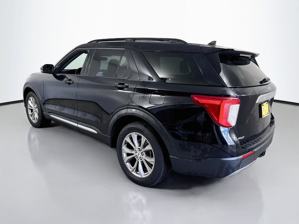 Certified 2023 Ford Explorer XLT w/ Equipment Group 202A AWD/4WD image 11