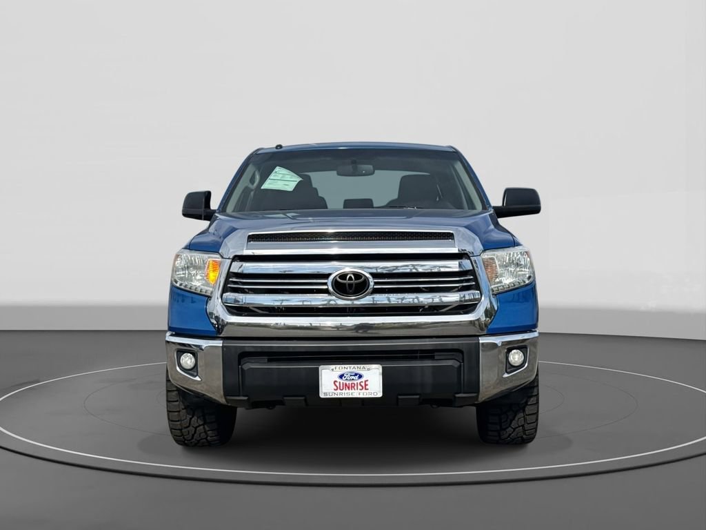 Used 2017 Toyota Tundra SR5 w/ SR5 Upgrade Package image 6