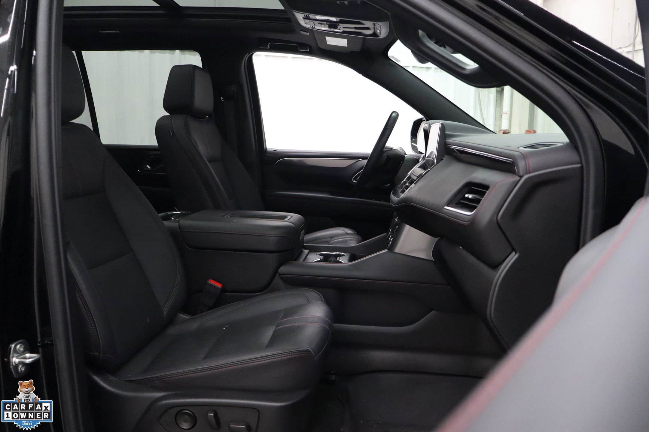 Used 2024 Chevrolet Tahoe RST w/ Luxury Package image 32