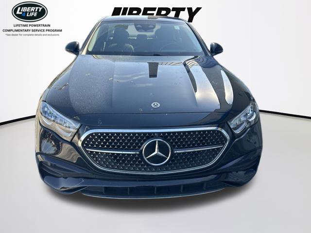 Used 2024 Mercedes-Benz E 350 4MATIC Sedan image 9