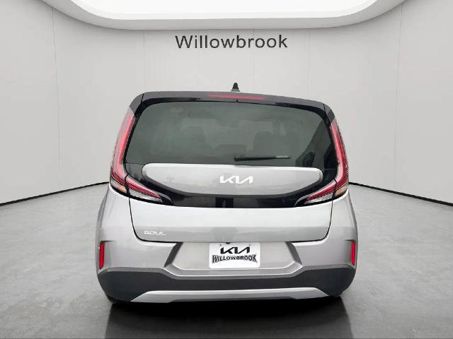 Used 2025 Kia Soul LX w/ LX Technology Package FWD image 4